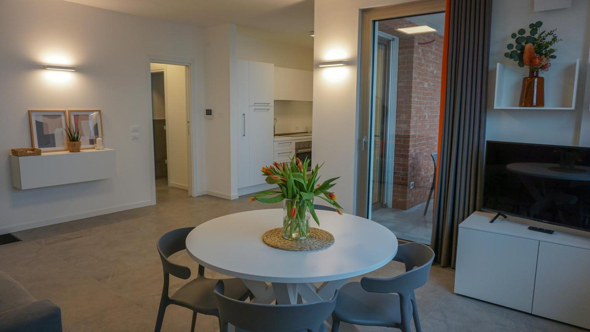 Sirmio Apartments - Darsena Stay سيرمِيوني المظهر الخارجي الصورة