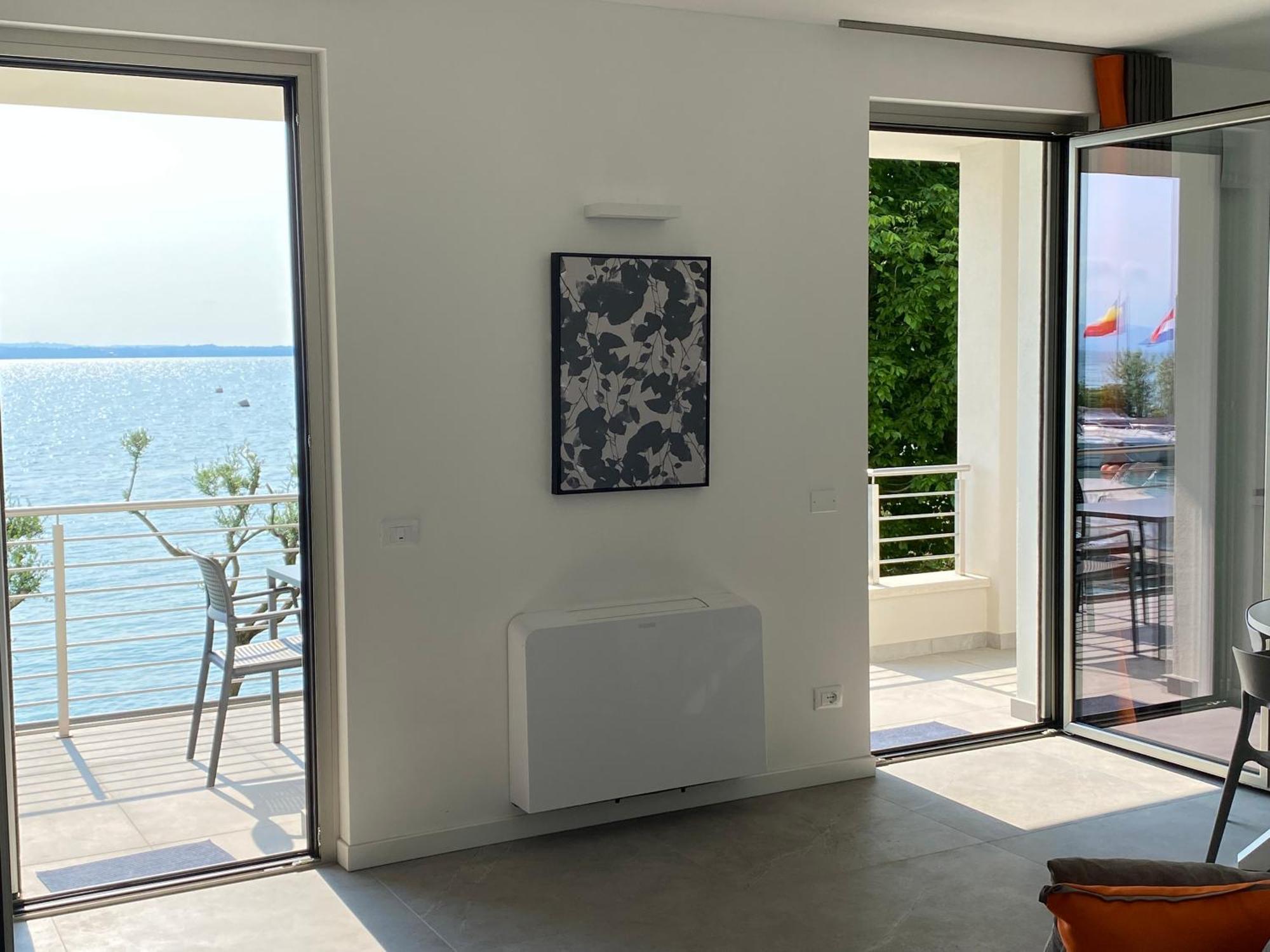 Sirmio Apartments - Darsena Stay سيرمِيوني المظهر الخارجي الصورة